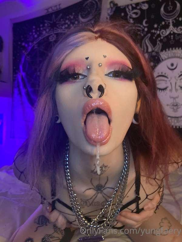 yungfaery image #0