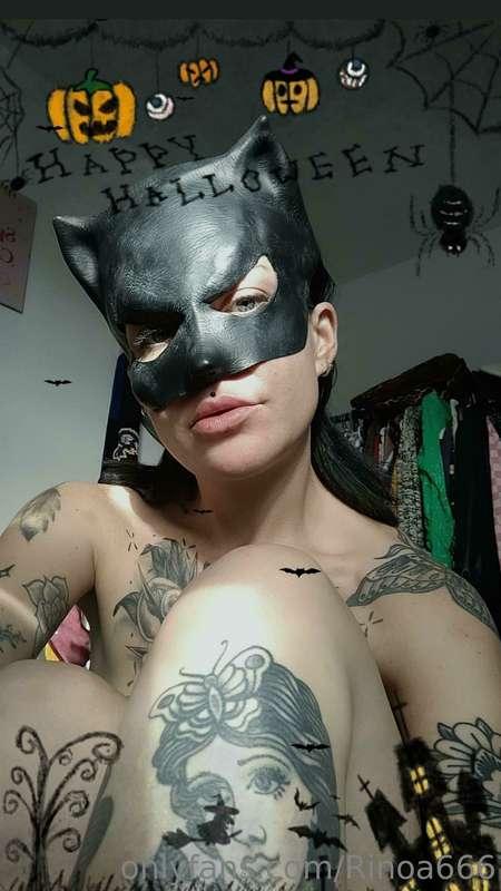 Happy Halloween 🖤🐈‍⬛