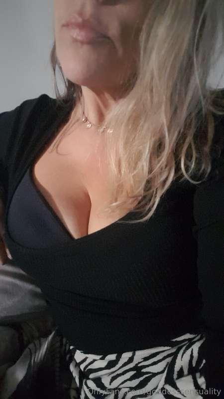 DM me for my snap deal...x
