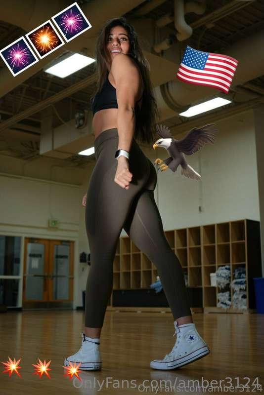 Come celebrate with me now through the weekend!😍🇺🇸 I'm legit..