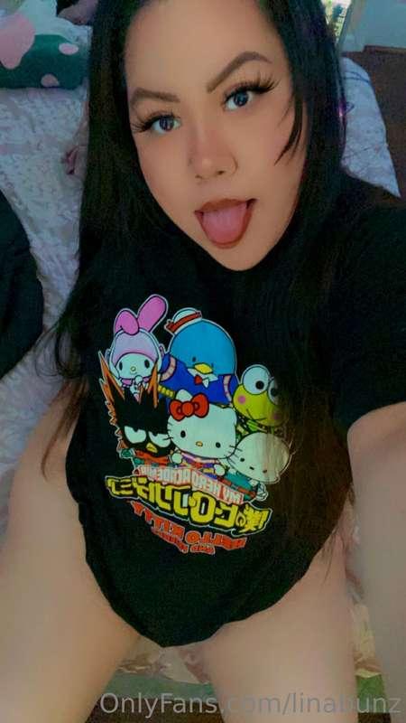 Whats your Fave Anime?! 

Mine is My Hero 🥰