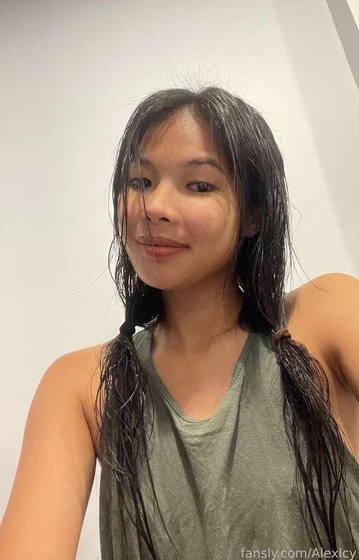 fresh from the shower 

#fyp #young #petite #asian #tiny #tight #sweet #cute #smalltits #teen #barelylegal #schoolgirl #smallboobs #18 #small
