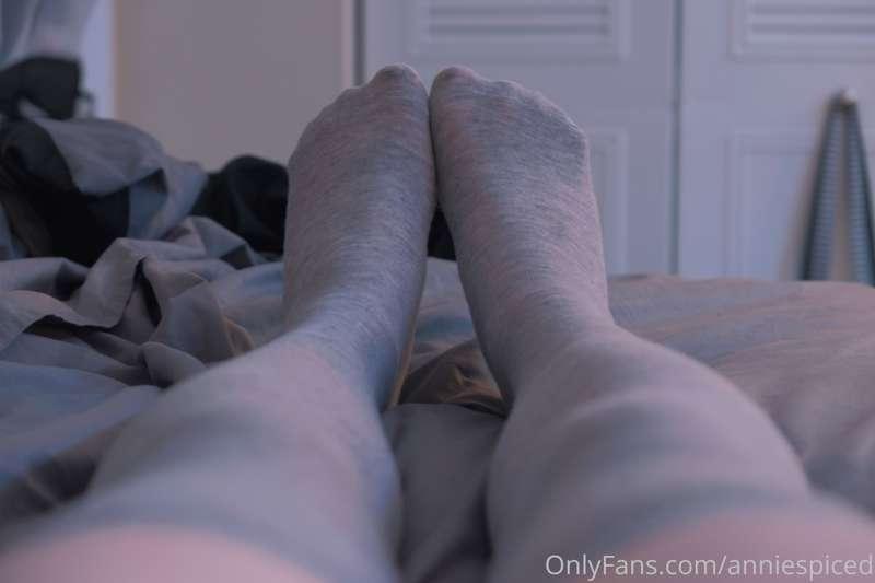 Some feet/sock pics for those of you that like that kinda th..