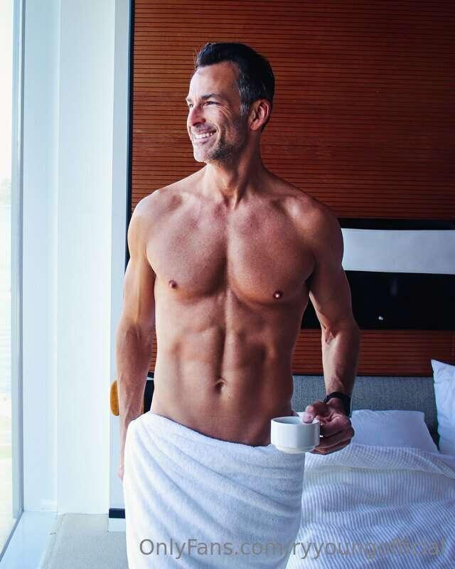 Where are my weekend warriors? Up and at it? I'm just about ..