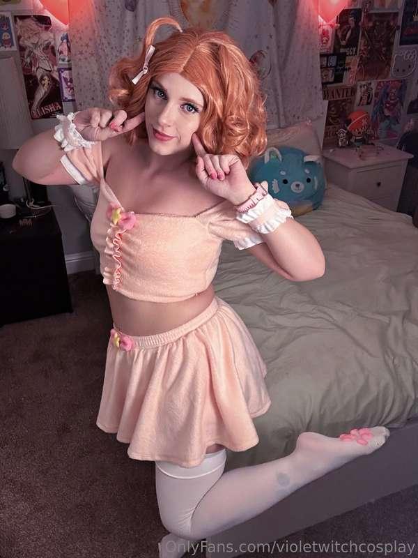 Idol chiitan is here to share her love and chaotic energy wi..