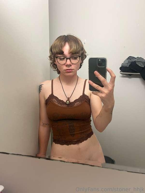 the first 5 people to dm me will get 50% off any video of th..