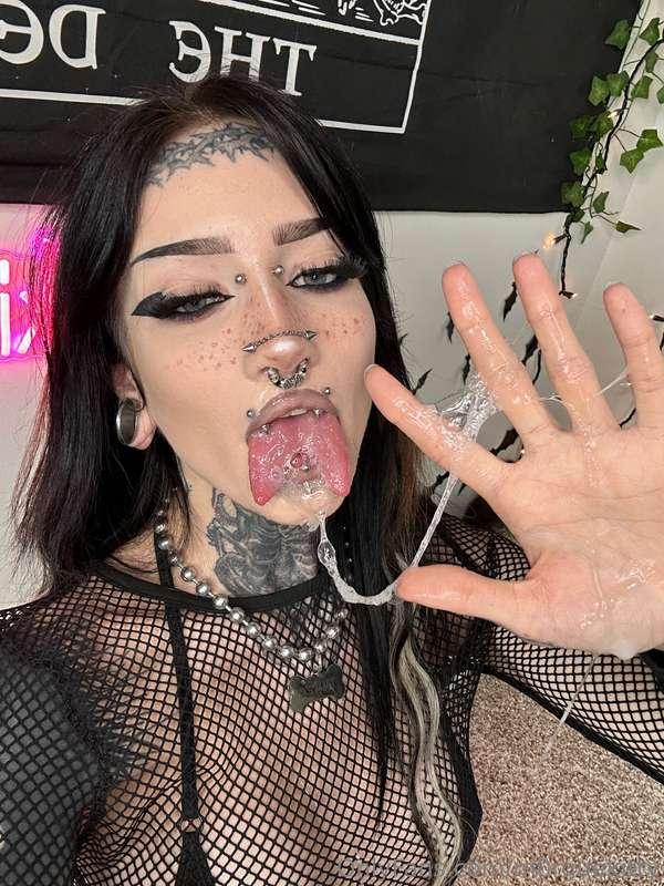 bj vid tomorrowww 😵‍💫 look how sloppy and messy hehe 🤭