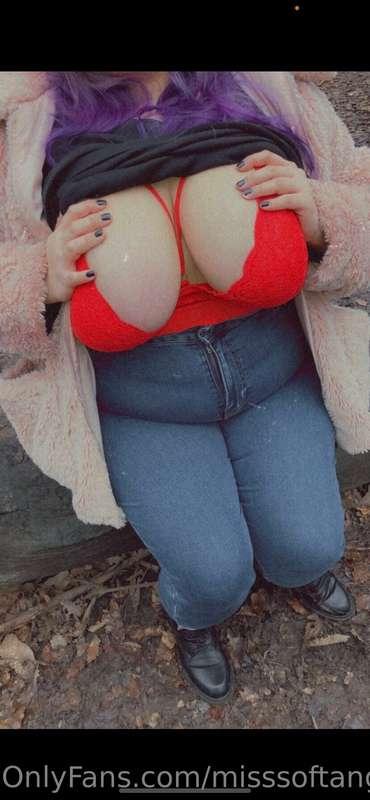 Cheeky little flash 😉