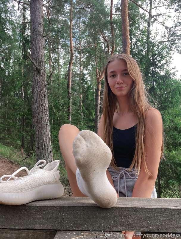 young-goddess main image