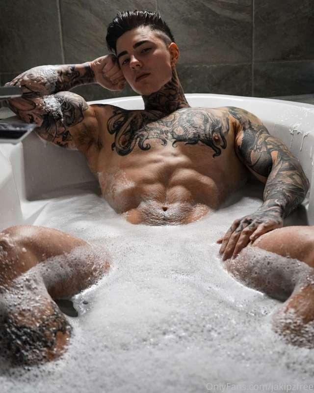 Anyone need a bath buddy 😏💦? 
Check of my PREMIUM Onlyfans @..
