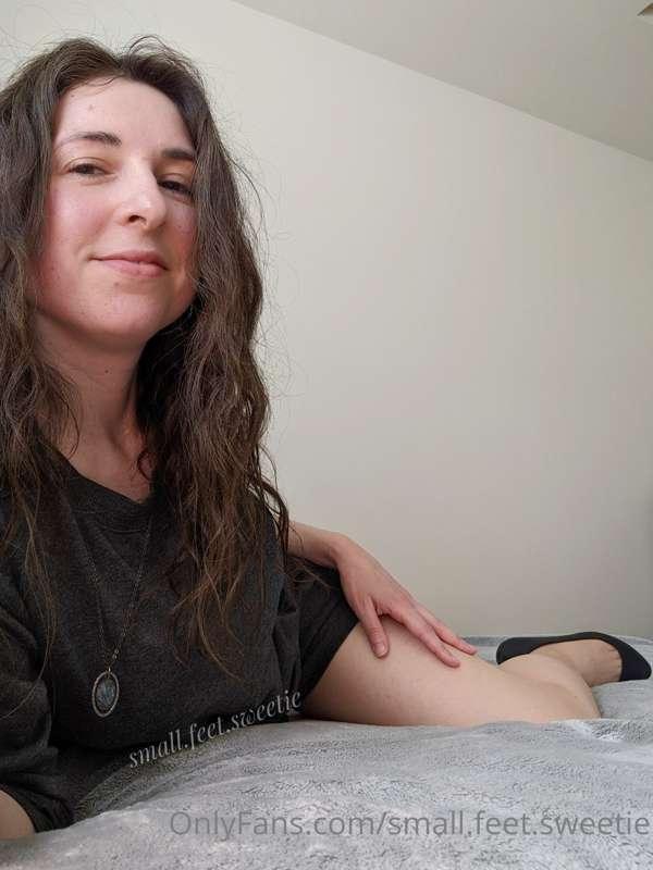 small.feet.sweetie image #5