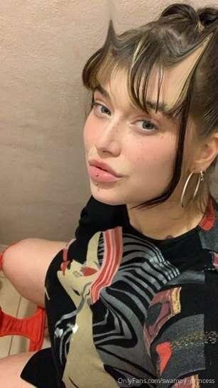 🚽 selfies 💗