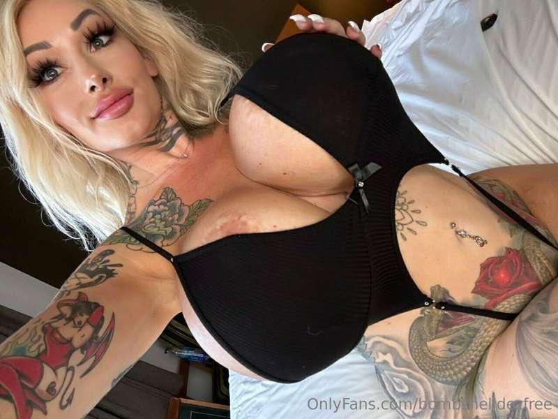 I want to be the one on your mind 24/7VIP @bombshelldez 