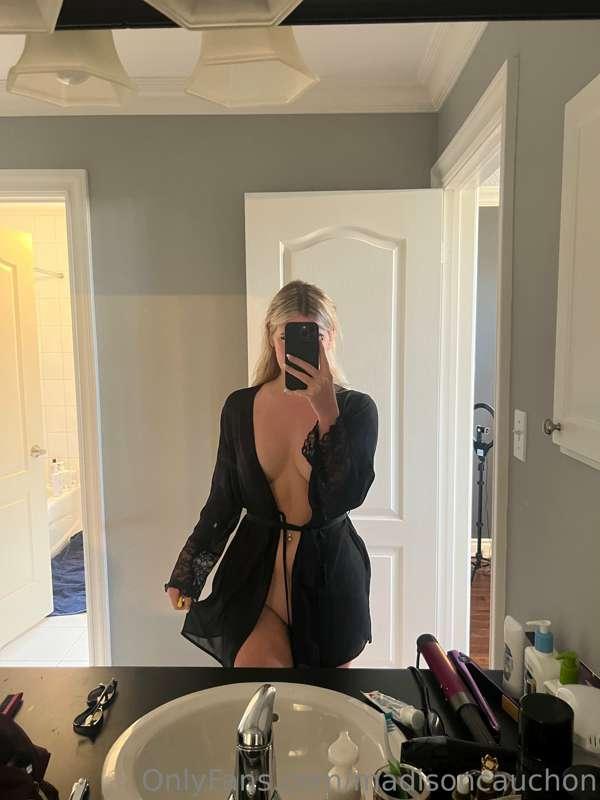 Have a great weekend babe🥰