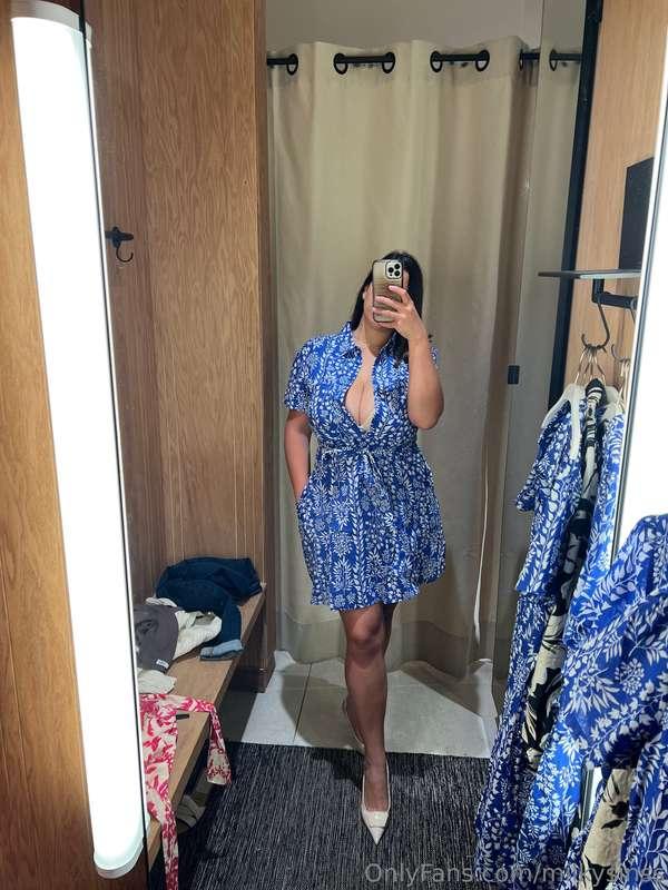 Shopping morning!! 💁🏽‍♀️💁🏽‍♀️ like this post if you like the..