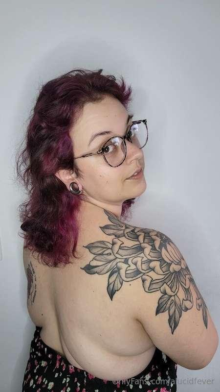 this hair color only lasts exactly 01 day in it full explend..