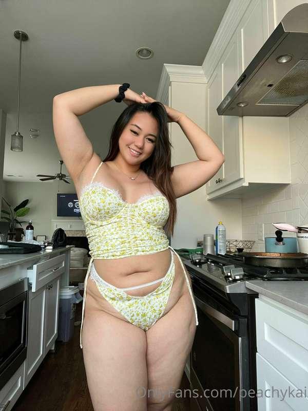 I'm sexy from top to bottom
