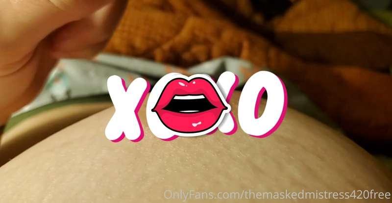 Sub to my EXTRA EXPLICIT PAGE @themaskedmistress420 tonight ..