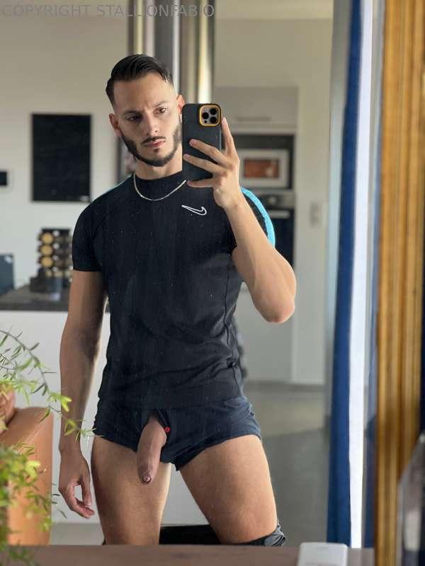 Gym result & dick pic haha