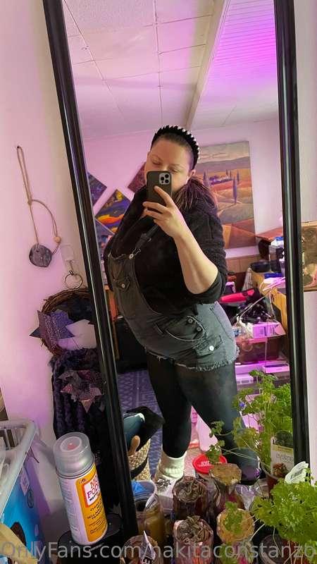rate my outfit.
