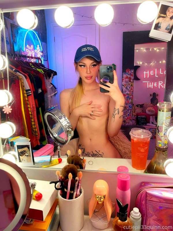 Happy Tiddy Tuesday! 😜💕💦 So much fucking content coming up. ..