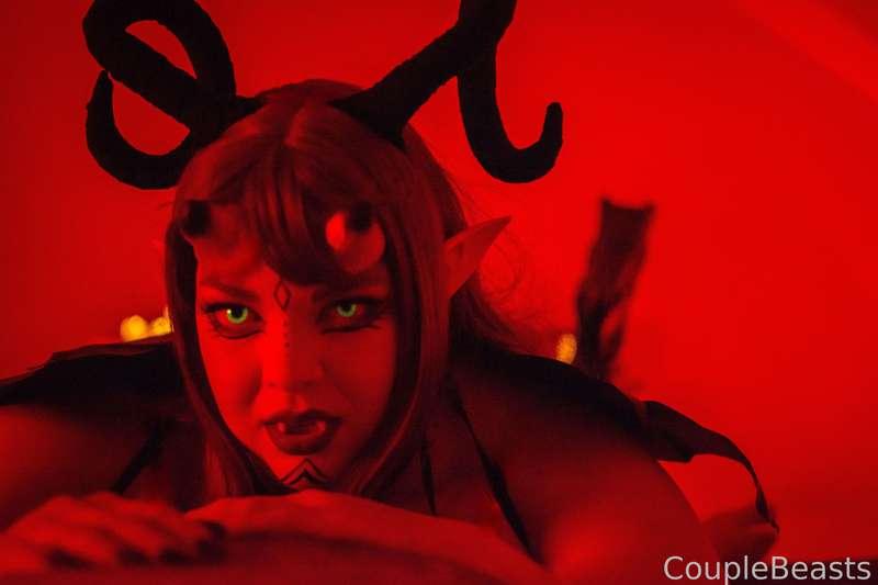 couplebeasts image #14