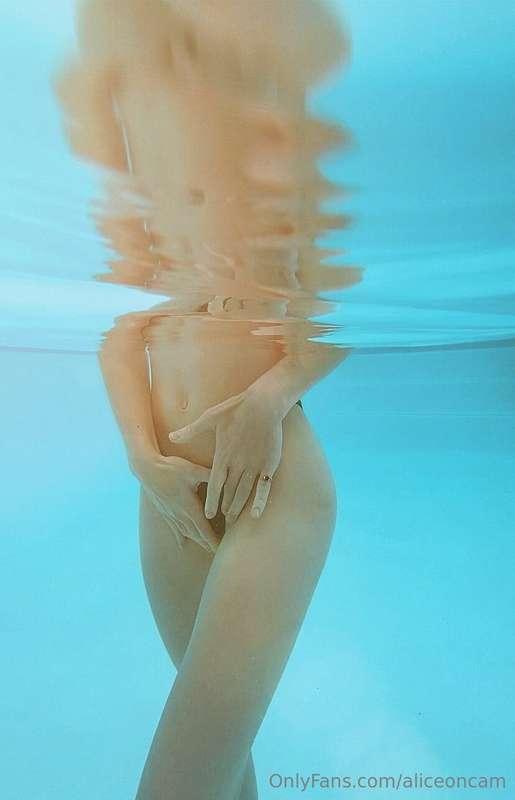 Its like I can sense you looking at me from across the pool ..