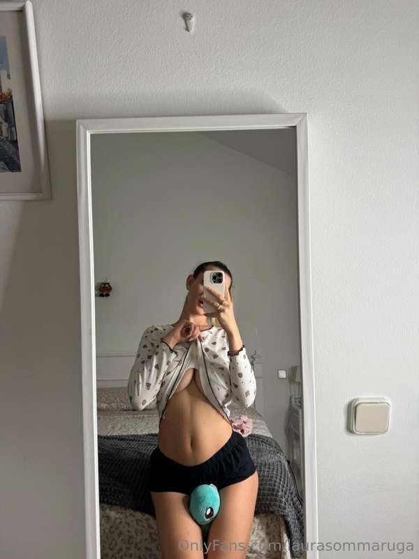 Ti piace il mio pigiama? 🤭