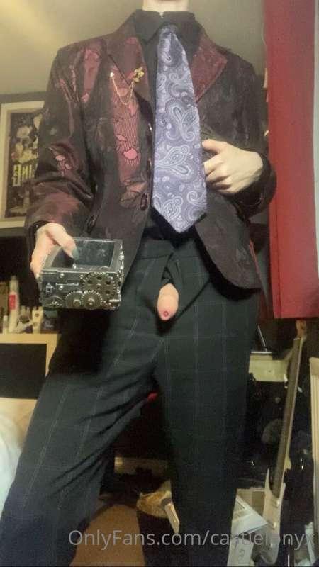 **80’s Murder Mystery Party (1/2)**

*Anybody wanna sneak aw..