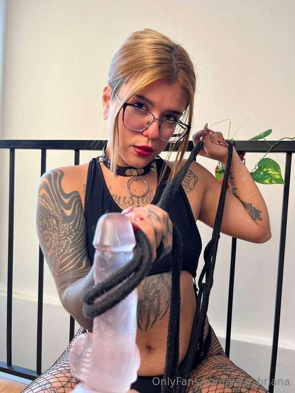 ⛓️ Surrender your body to the rhythm of my WHIP ringing 😮‍💨 ..