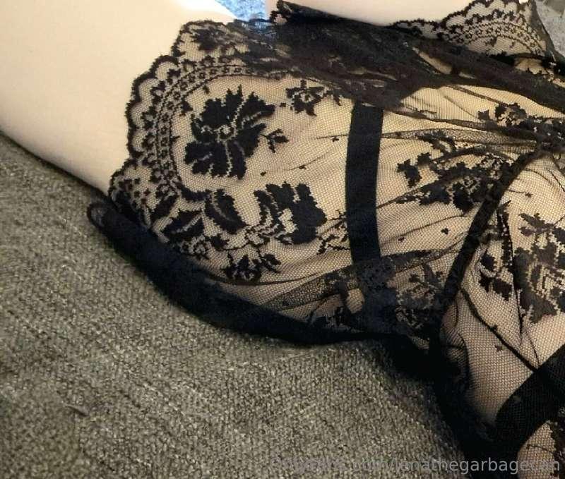 Wanna see my new under- and nightwear? 👀