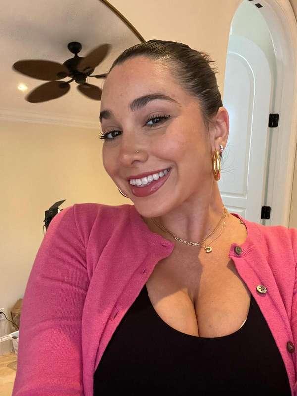 Thirsty-Thursday calls for my most INTENSE squirting vid, do..