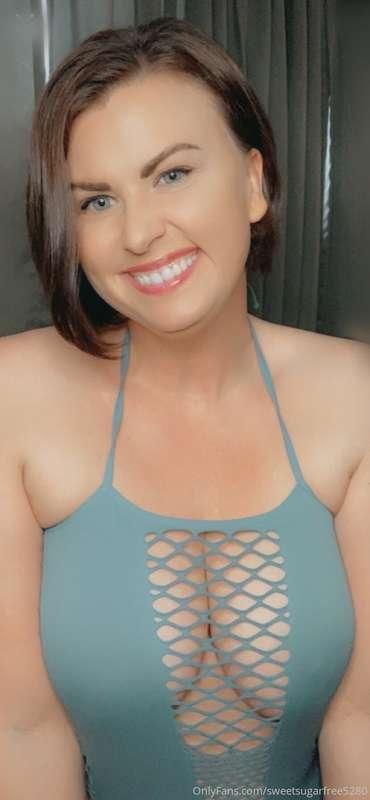 It's Friday and I'm free ALL day! Lets sext or maybe you'd l..