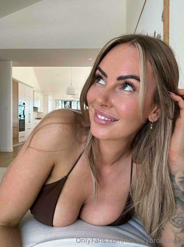 Hey babe! 🥰😘