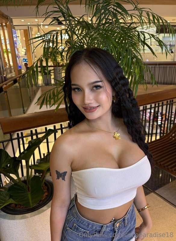 A perfect date. I need it right now🥰