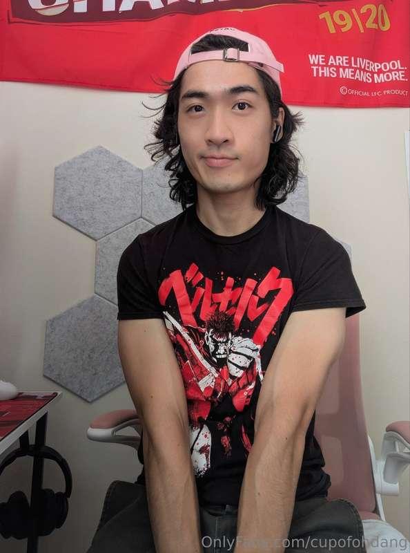 (Pictures) Just sorta just wanted to show off my new shirt, ..