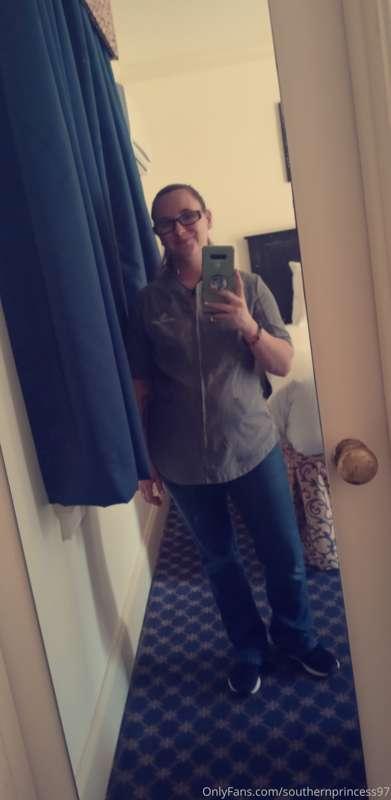 How about my ass in some blue jeans? Nothing sexy but look i..