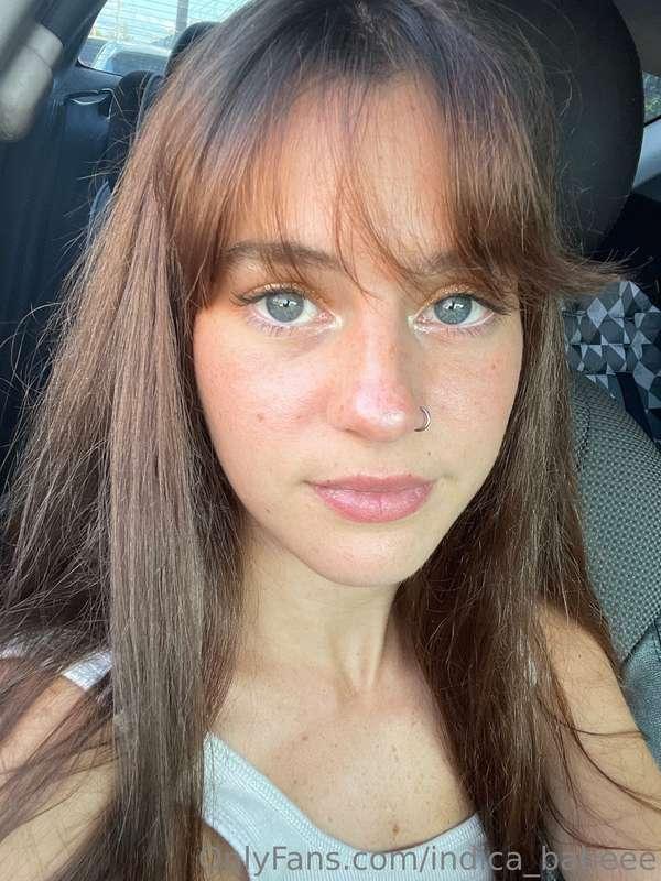 Feeling pretty 🥰💙