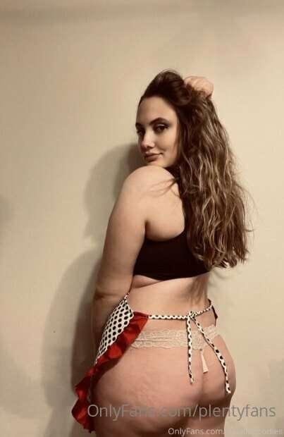 1st group booty contest vote for your best 

Thanks to: 1. @..