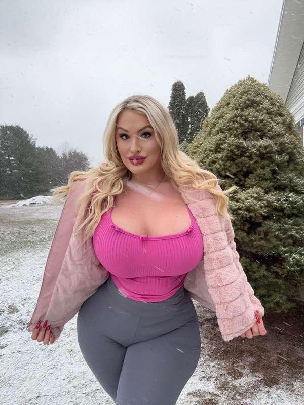 is there snow where you are? ❄️