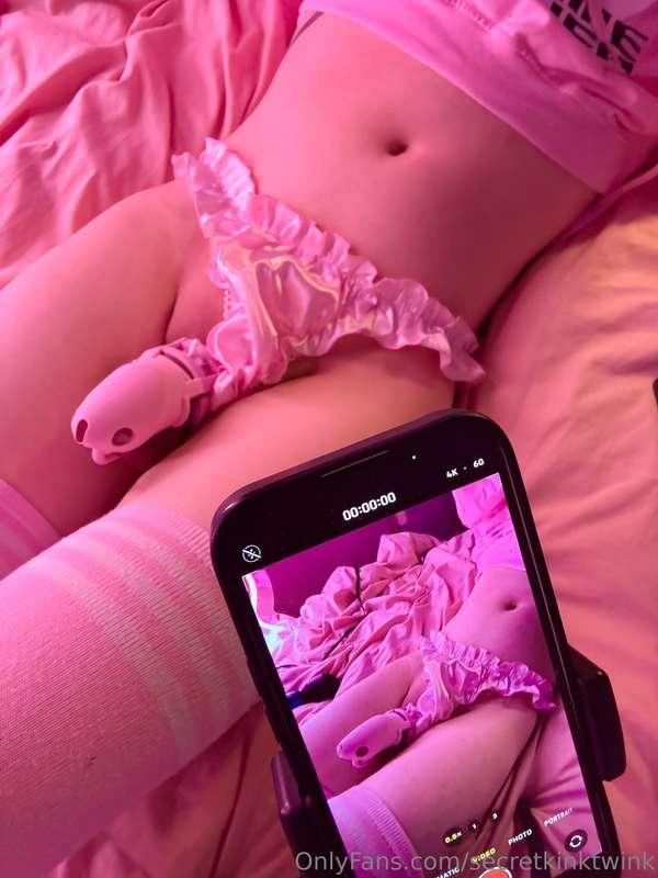 Video cumming just as soon as the onlyfans uploader stops be..