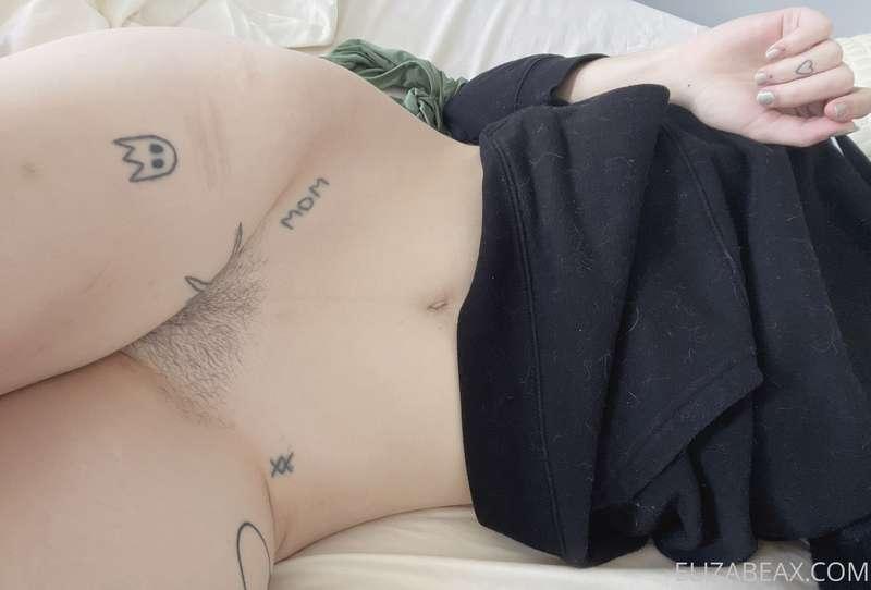 😋 hiii. What would you do if you woke up next to me?