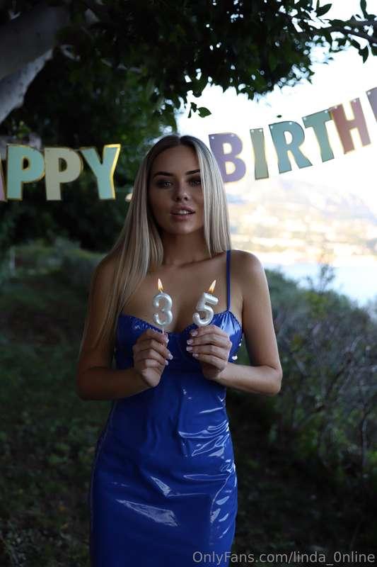 Happy Birthday to me! 🎉 The wait is over and I’ve got some s..