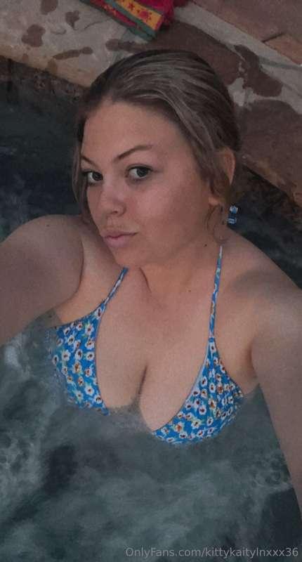 Is it beach weather yet😩