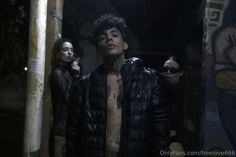 Ma 'girls in the hood @guimai