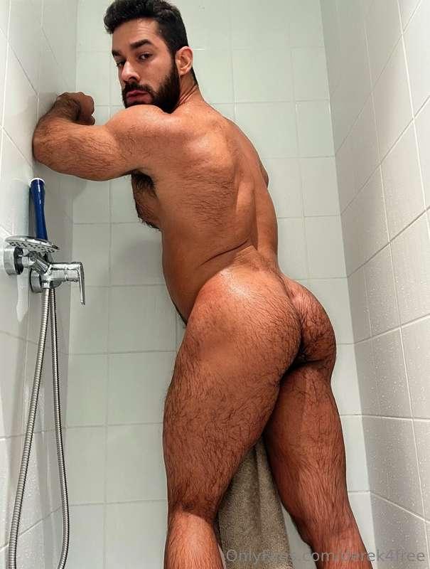 derek4free image #1