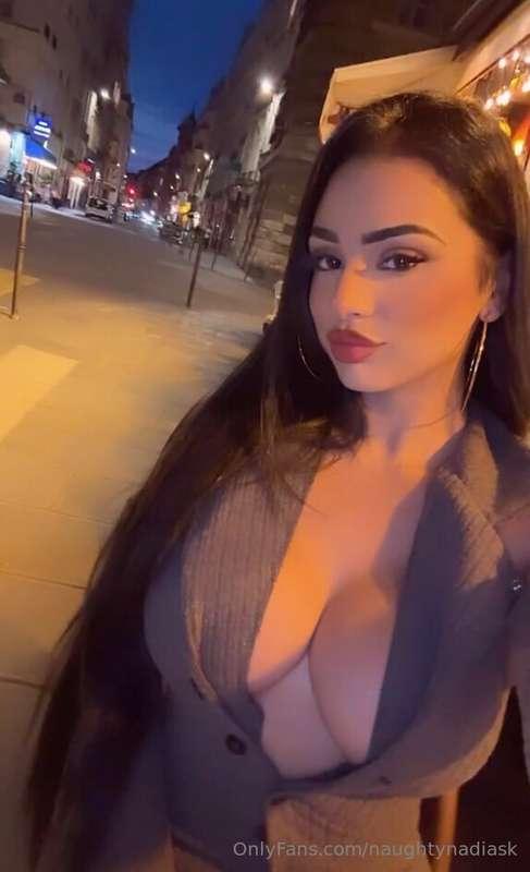 Would this even be considers just lady in the streets? hehe