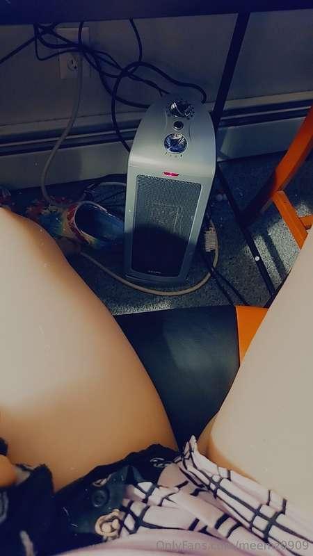 I'm keeping you dinner warm for you 😘
