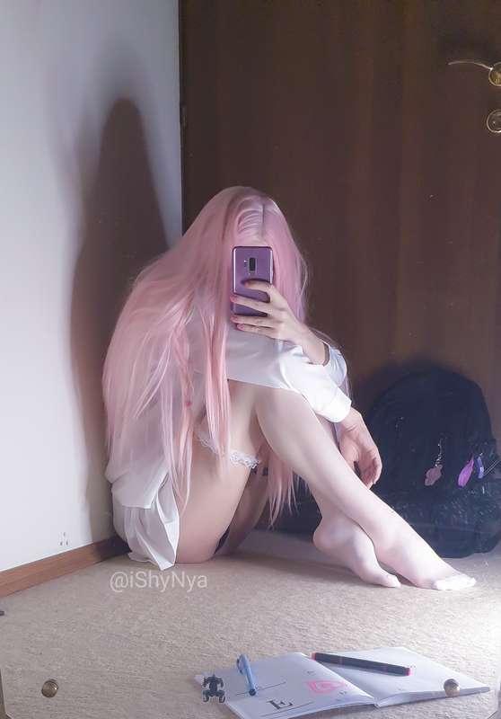 every time i take pictures at night i feel different

#cosplay #small #gamergirl #egirl #teen #schoolgirl #skirt #stockings