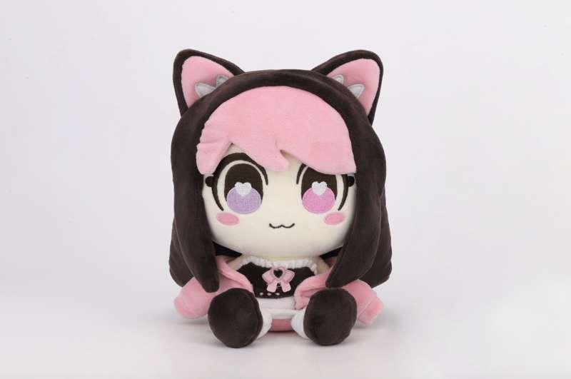 strawb makeship plushie sneak peek 👀💕 